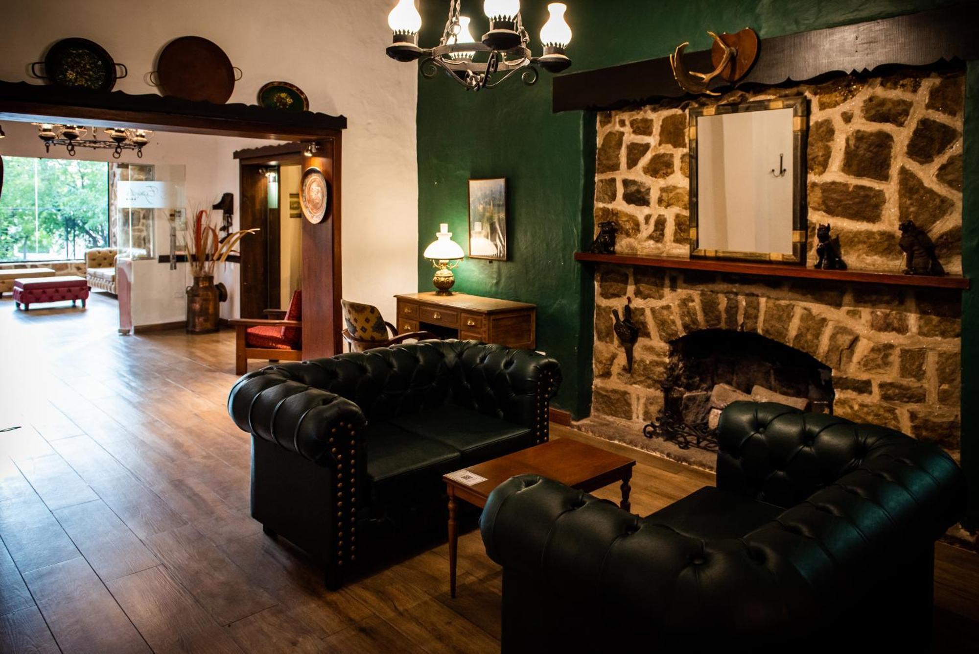 Los Espinillos Hotel Y Spa Вилья-Карлос-Пас Экстерьер фото