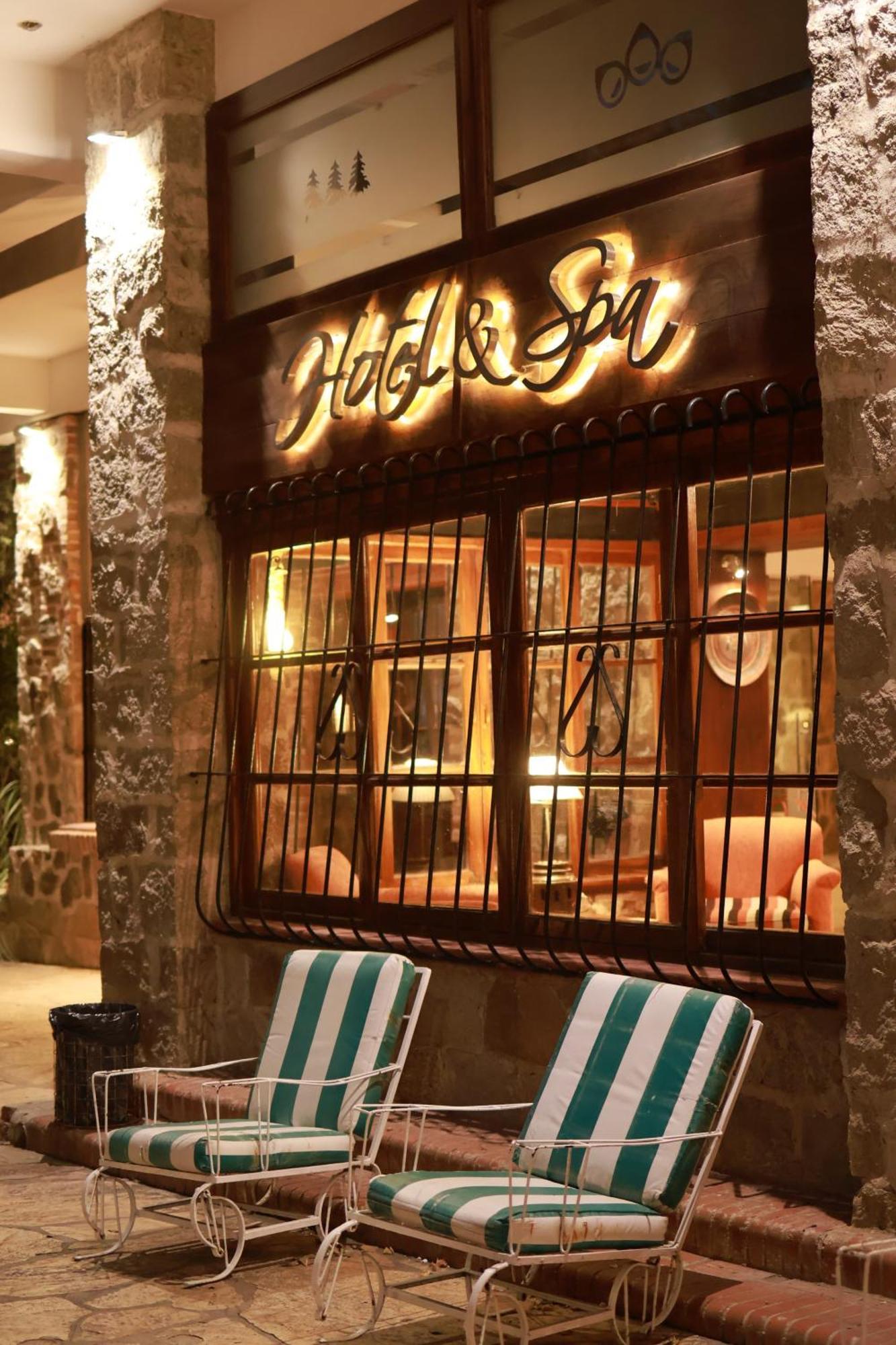 Los Espinillos Hotel Y Spa Вилья-Карлос-Пас Экстерьер фото